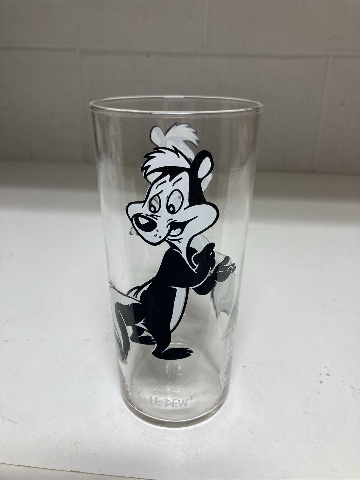 VTG PePe Le Pew Looney Tunes 1973 Pepsi Collector Series Tumbler Glass Excellent