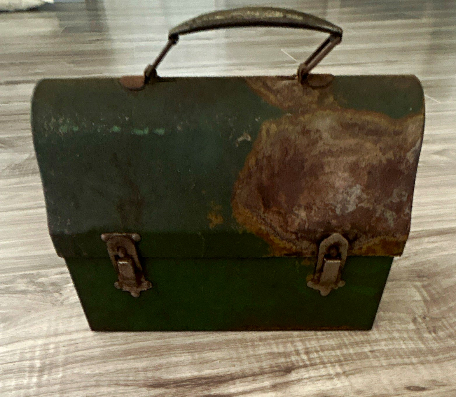 Vintage Green Metal Tool Box Carry Case Chest with Handle and Latches
