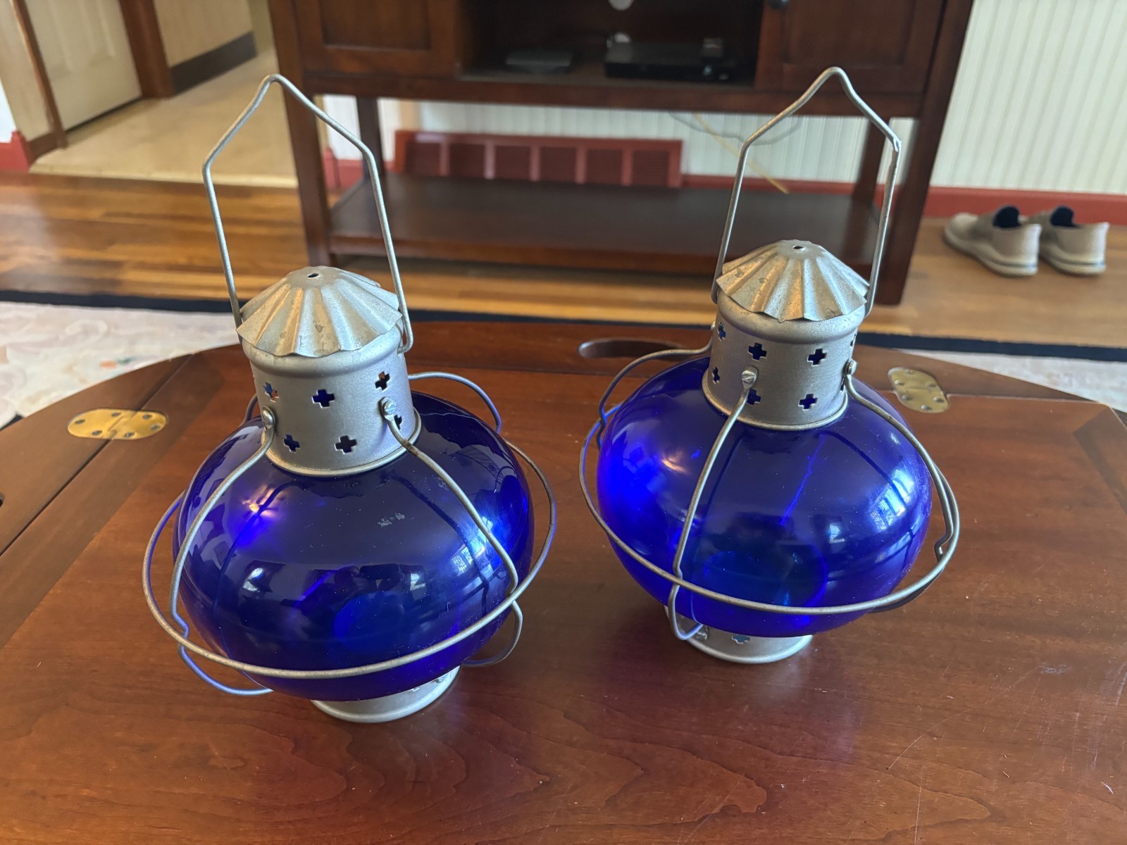 Cobalt Blue Glass Lanterns Onion Shape HOSLEY Set of 2 Excellent