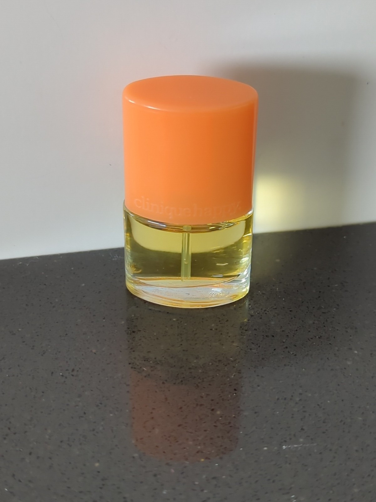 Clinique Happy Perfume Parfum Spray  .14 oz Travel Size 