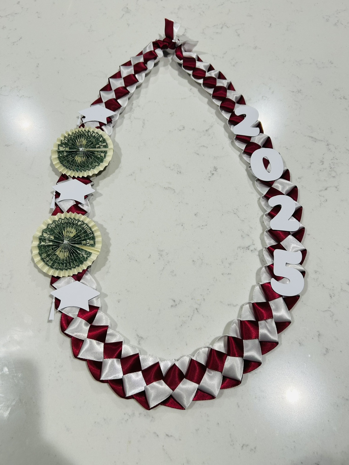Graduation Money Lei
