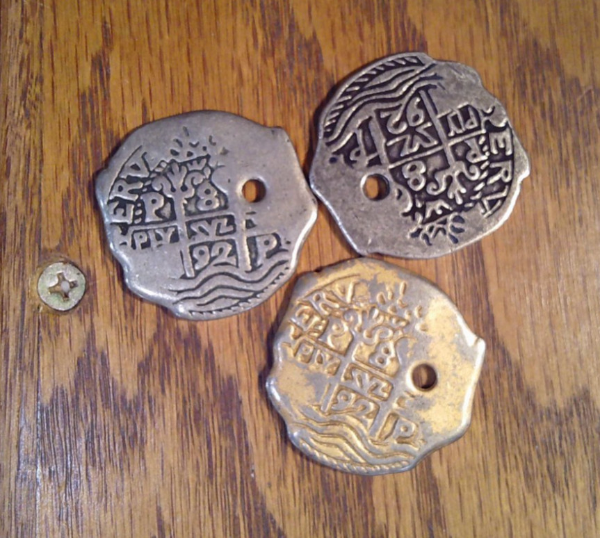 Vintage Disney Pirates of the Caribbean Disneyland Coin Token Lot of 3 (017)