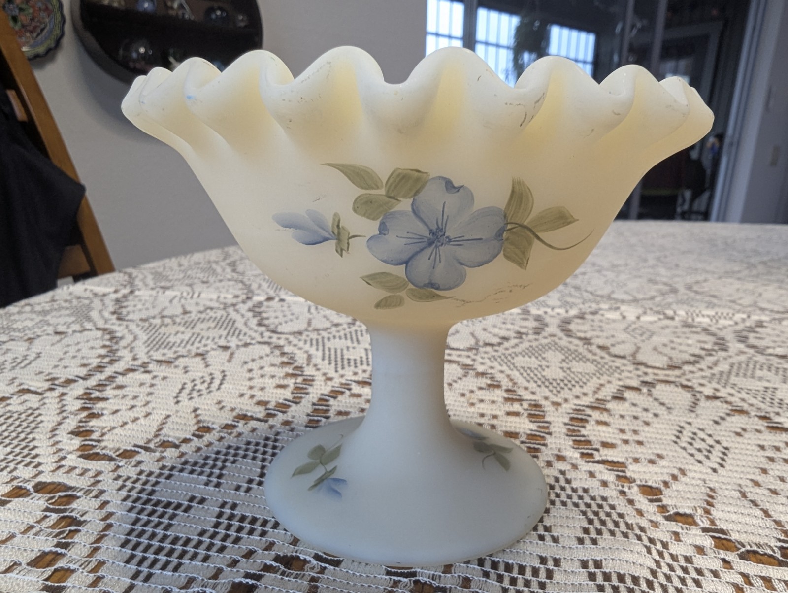 Vintage Fenton Custard Glass Hand-Painted Violets Signed Ruffled Pedestal Bowl Vintage Fenton Custard Glass Hand-Painted Violets Signed Ruffled Pedestal Bowl