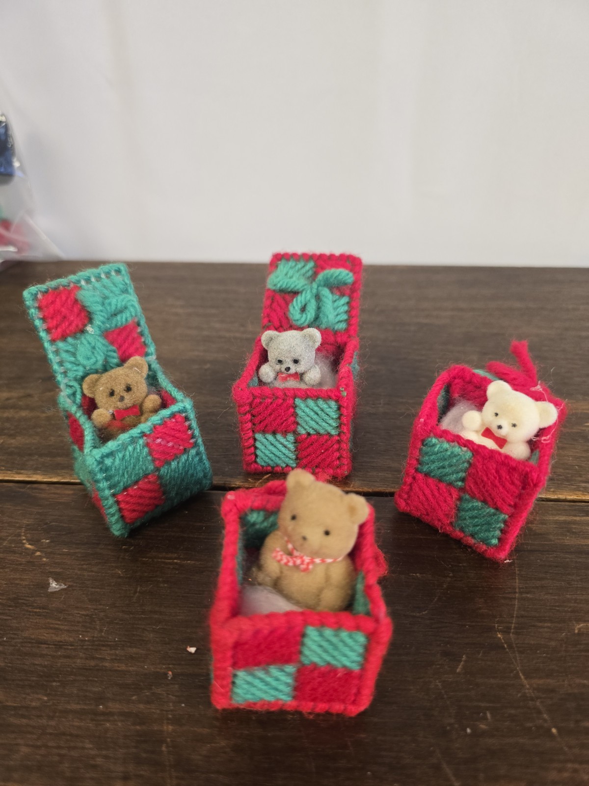 Set Of 4 VTG Hand Crafted Yarn Teddy Bear In Box Christmas Ornaments Decorations