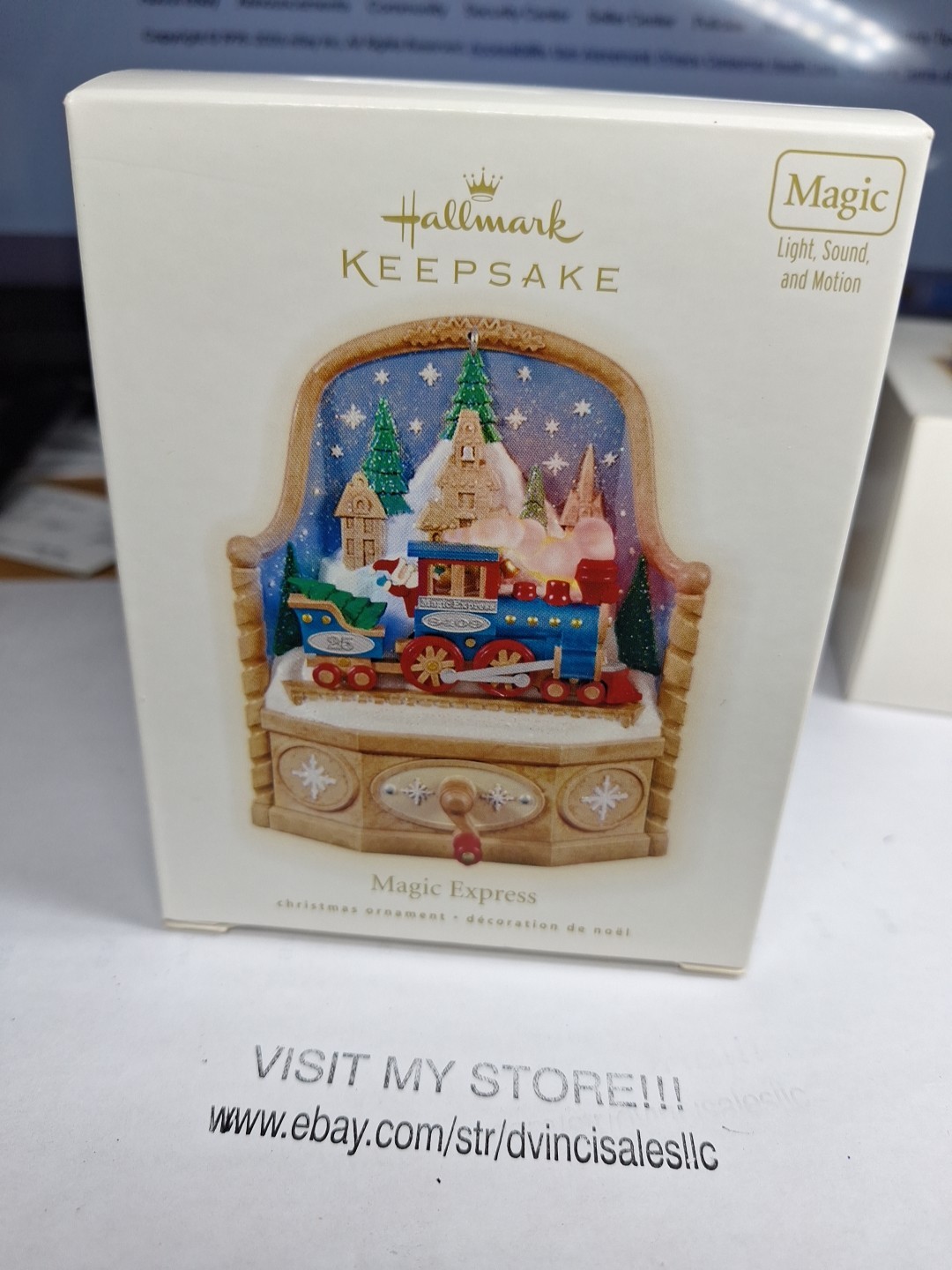 2009 Hallmark Magic Christmas Ornament Magic Express Train Light Motion Sound