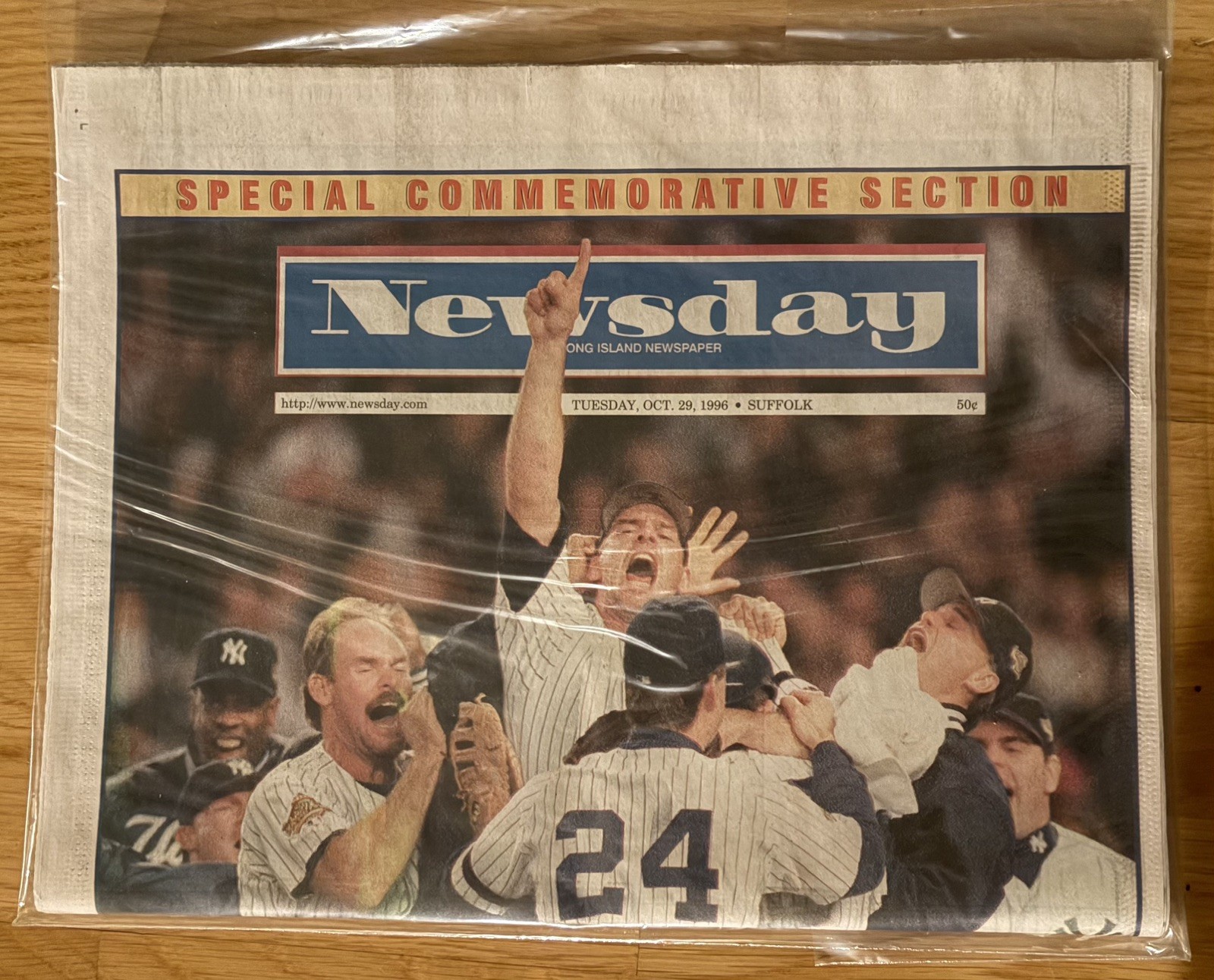 FINAL SALE  1996 NY YANKEES WORLD SERIES CHAMPIONSHIP - LI NEWSDAY Oct 29 1996