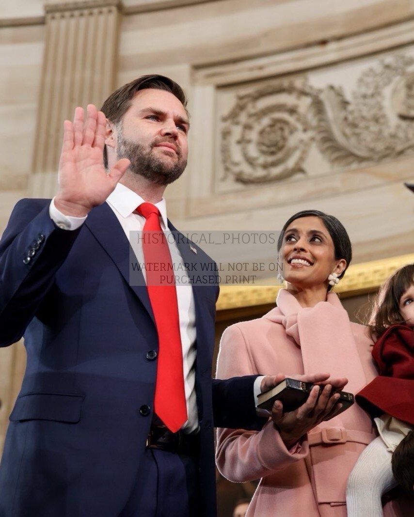 J.D. VANCE BEING SWORN IN AS VICE PRESIDENT 2025 INAUGURATION 8X10 PHOTO