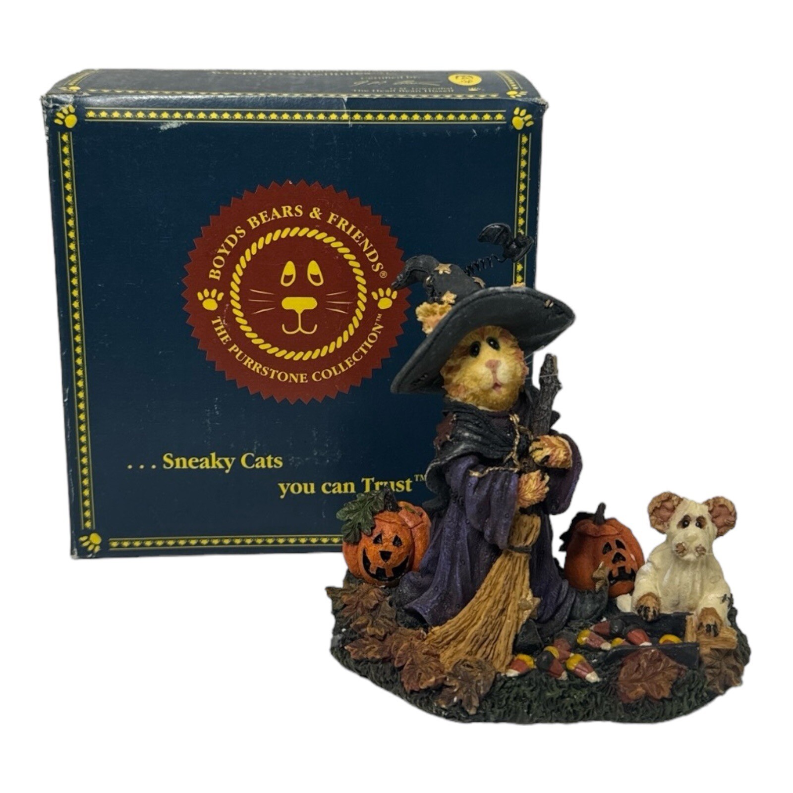 Boyds Bears figurine \