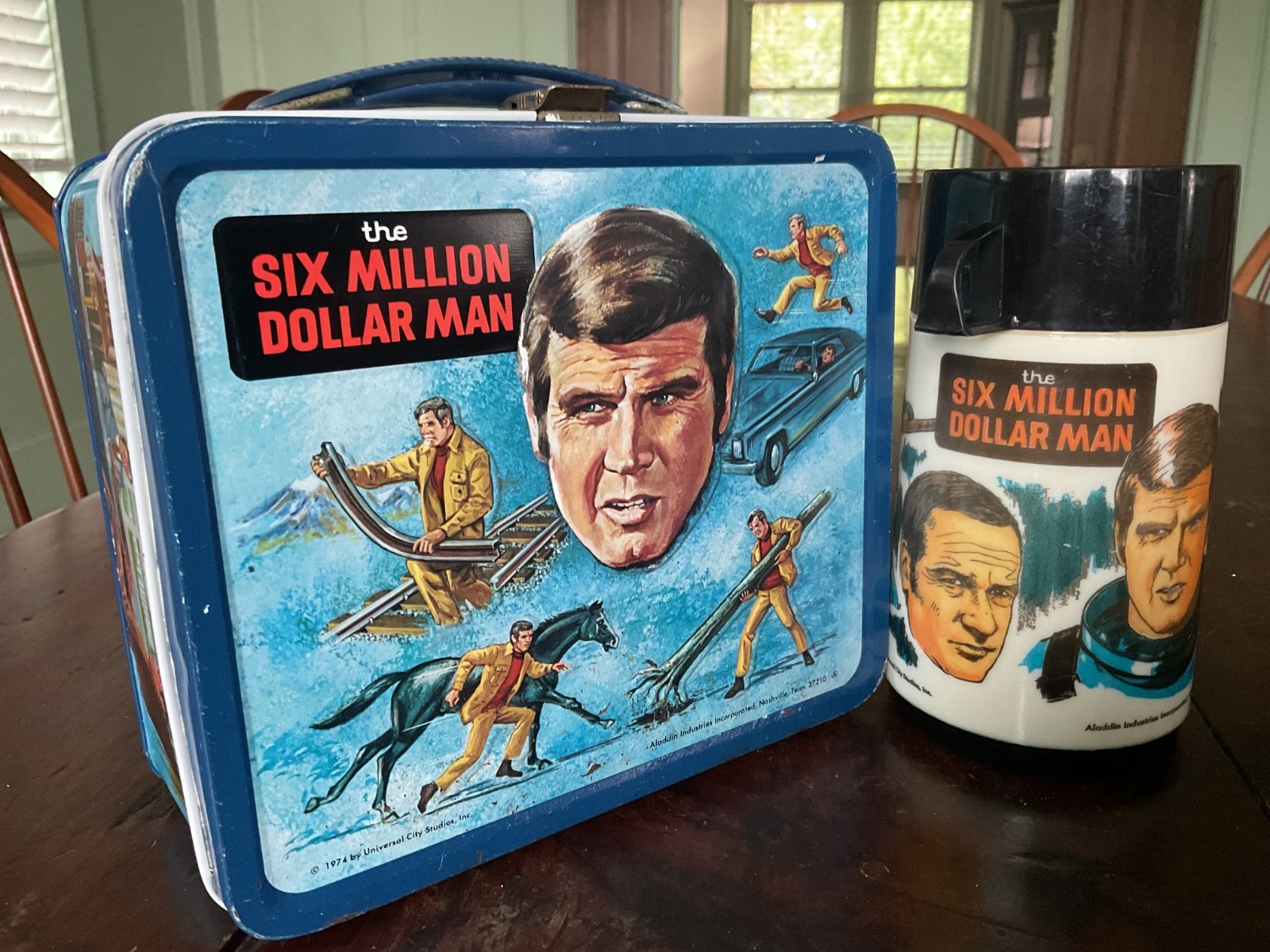 VINTAGE SIX MILLION DOLLAR MAN LUNCHBOX AND THERMOS
