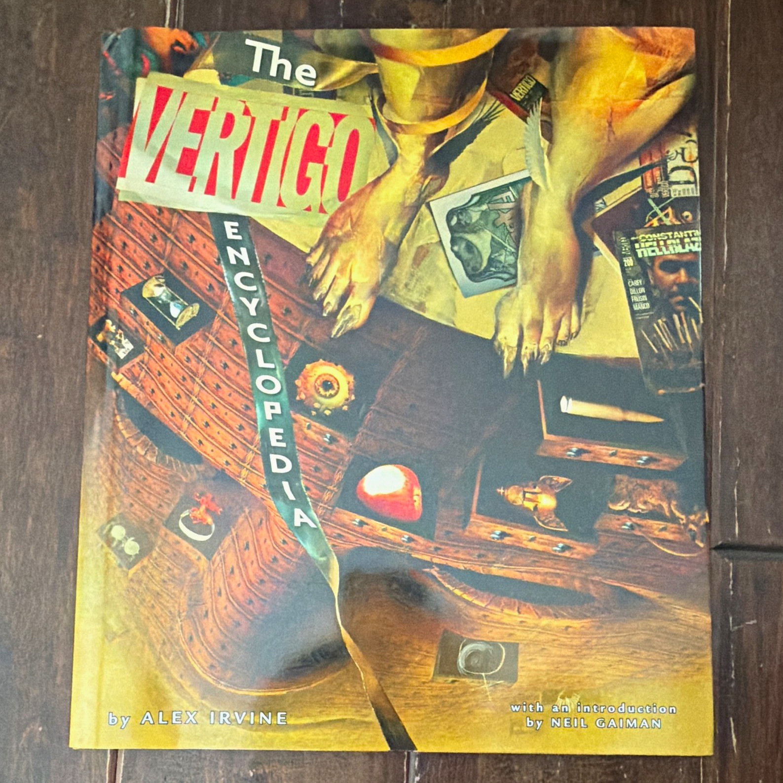 Vertigo The Vertigo Encyclopedia by Alex Irvine w/ Intro Neil Gaiman