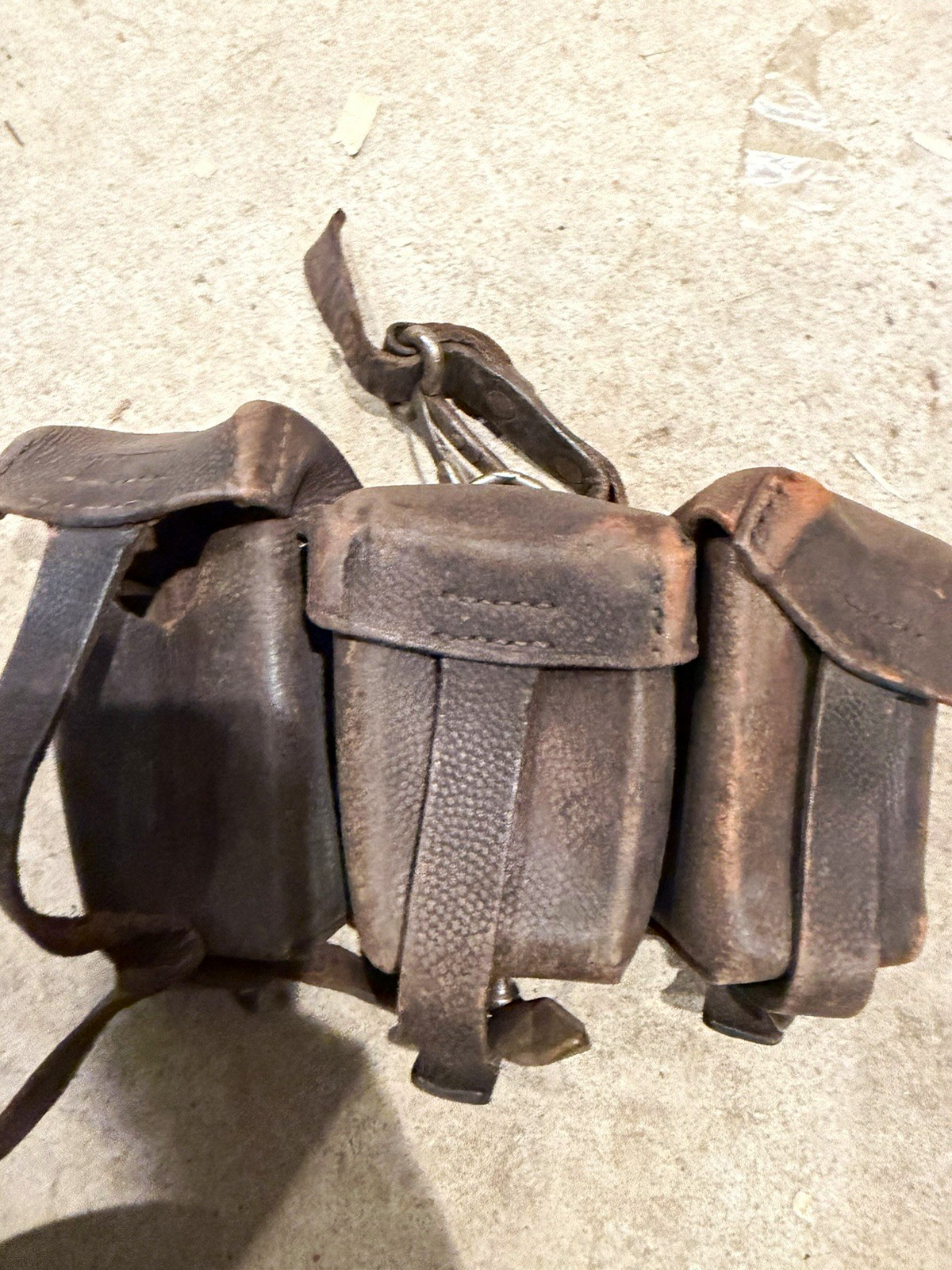 Antique WWI Era Military Leather Triple Ammo Cartridge Pouch Belt JR IRC Marked
