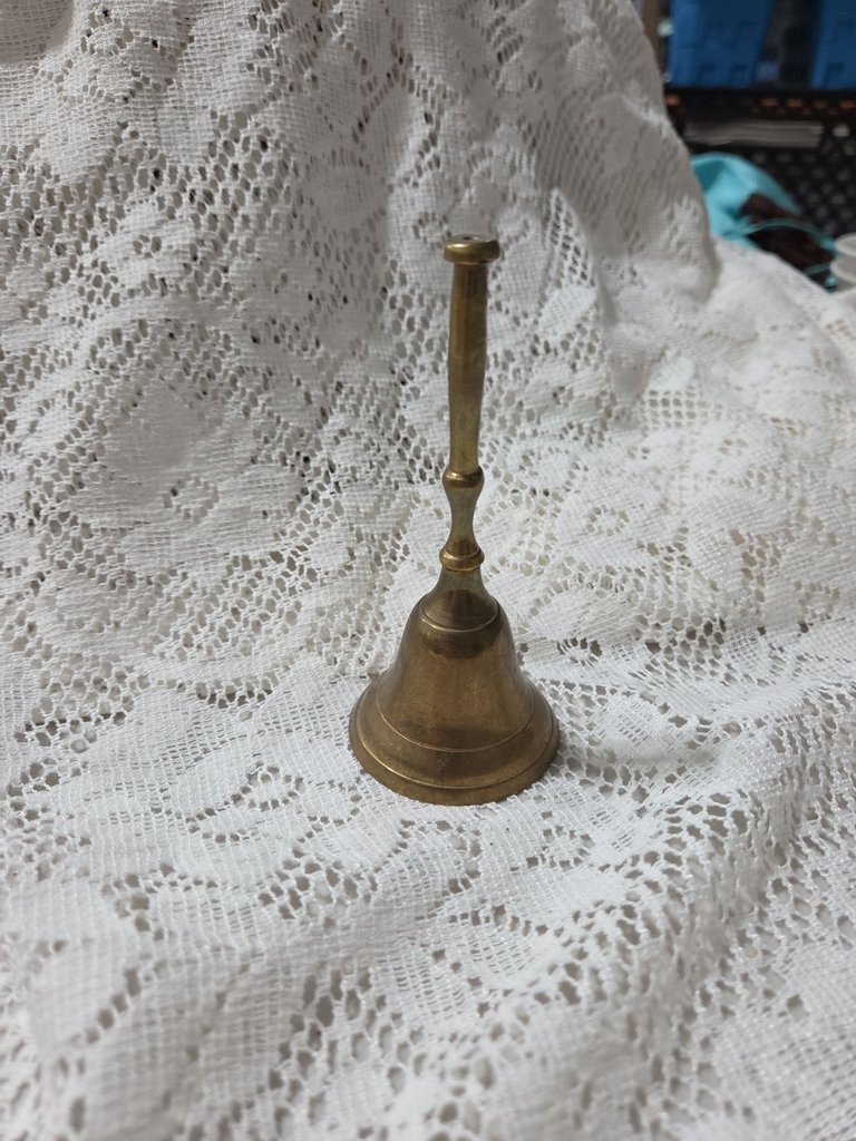Vintage Brass Handbell 4.5-Inch Antique-Style Decorative Bell
