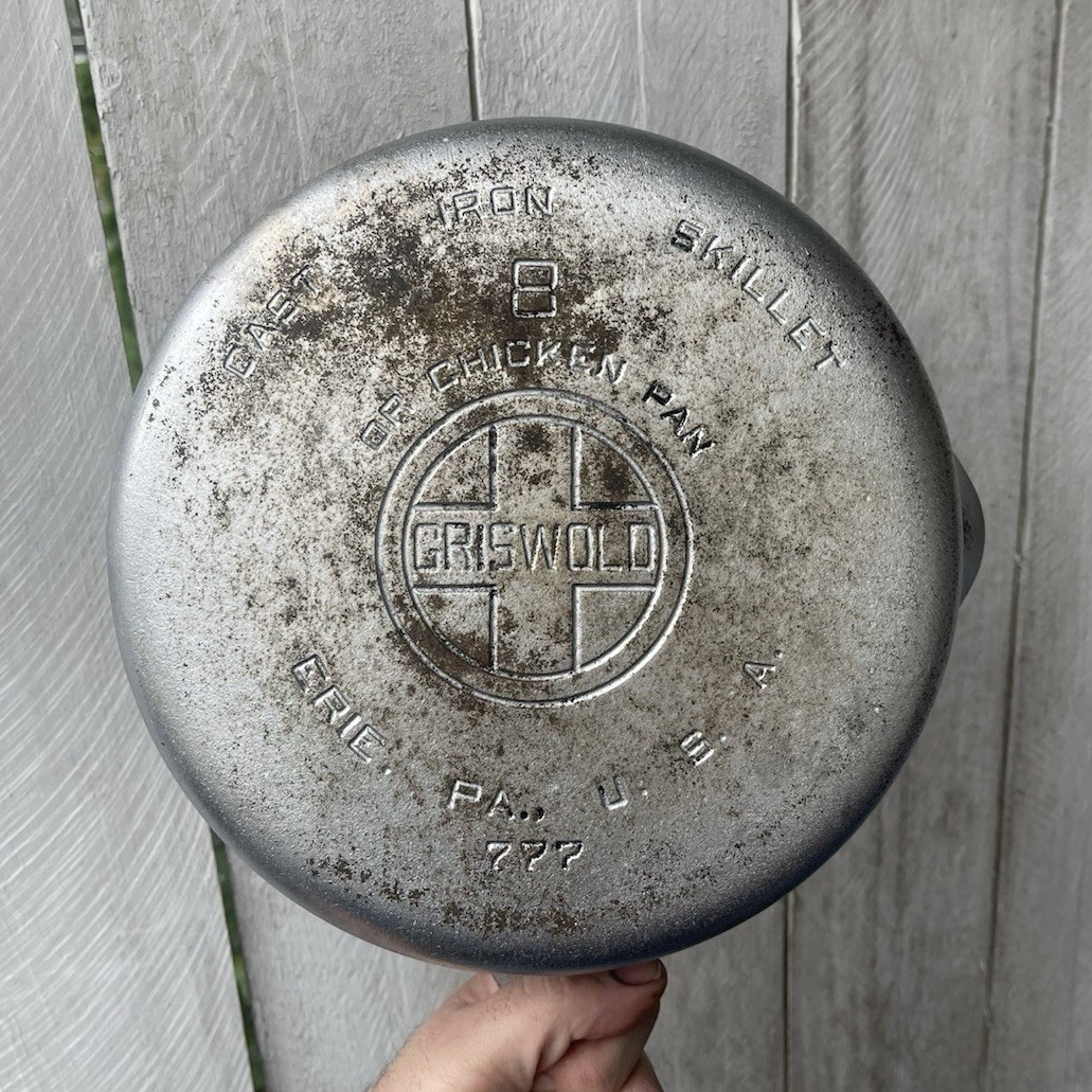 Griswold Cast Iron Skillet Chicken Fry Pan No. 8 Erie PA USA 777