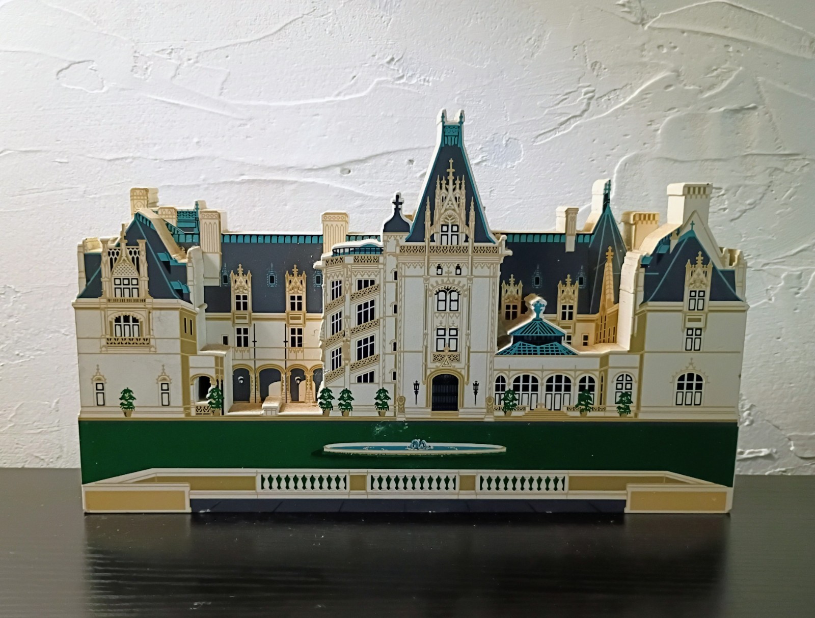 Shelia's Wood Biltmore Estate 1998 9.5 x 6 Shelia's Wood Biltmore Estate 1998 9.5 x 6