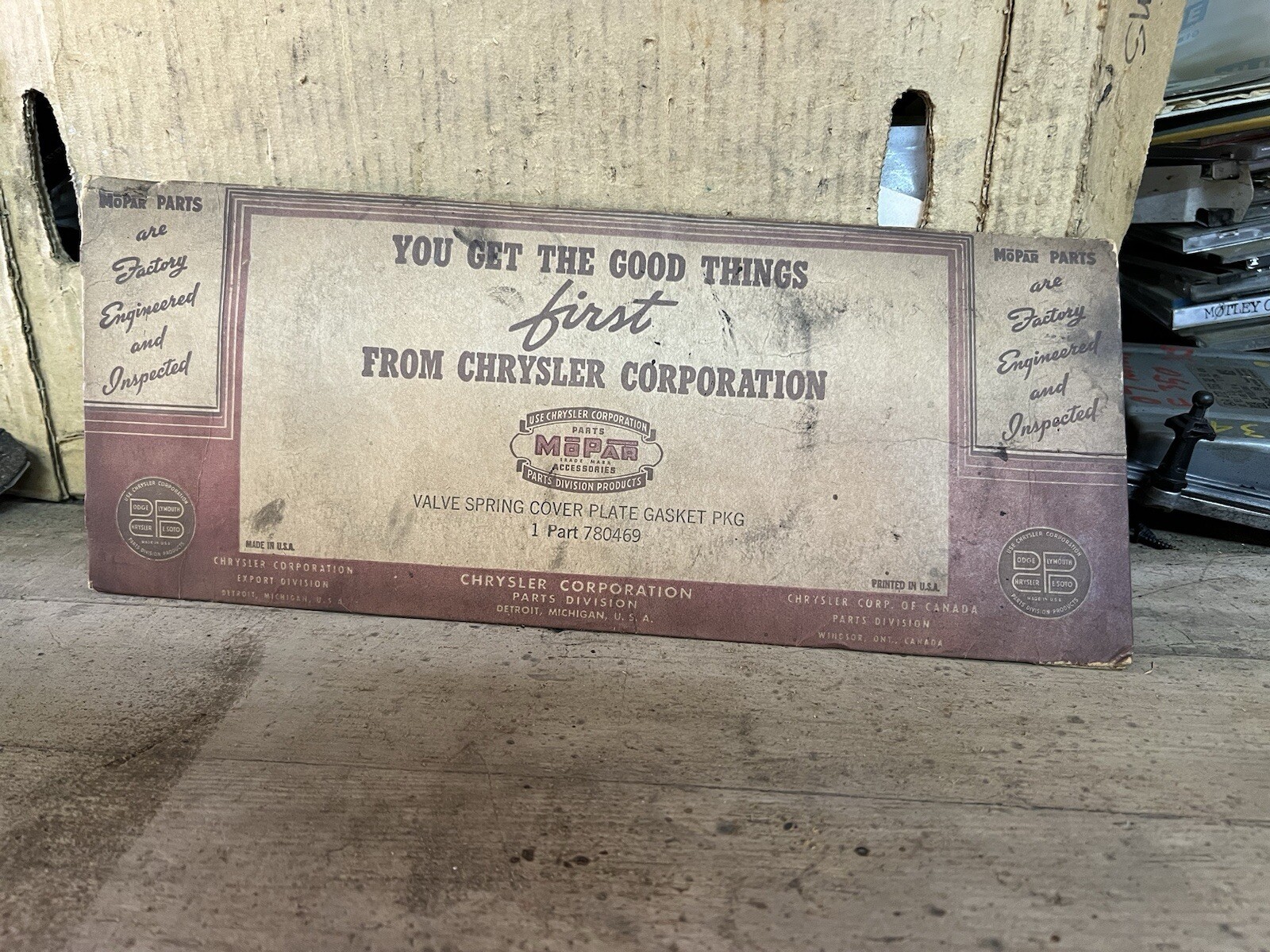 Vintage MOPAR/CHRYSLER Garage Gas Station Display Art Petroliana 50’s/60’s Era?