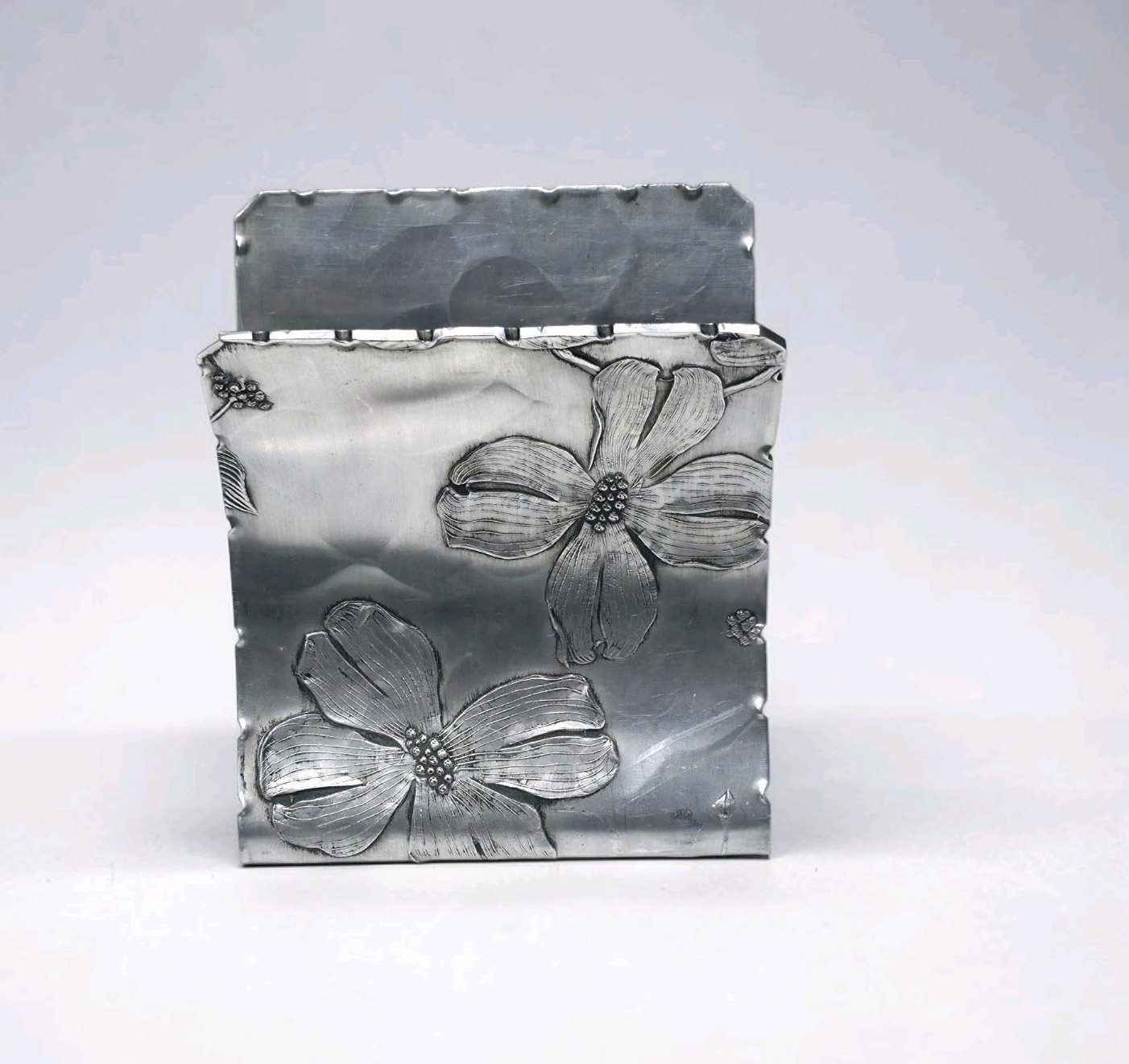 Vintage Wendell August Forge Hammered Aluminum Dogwood Napkin Holder Mail Caddy