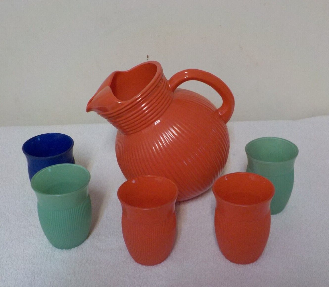 Hazel Atlas FINE RIB FIRED ON PRIMARY COLOR BALL PITCHER & 5 TUMBLERS EXCELLENT