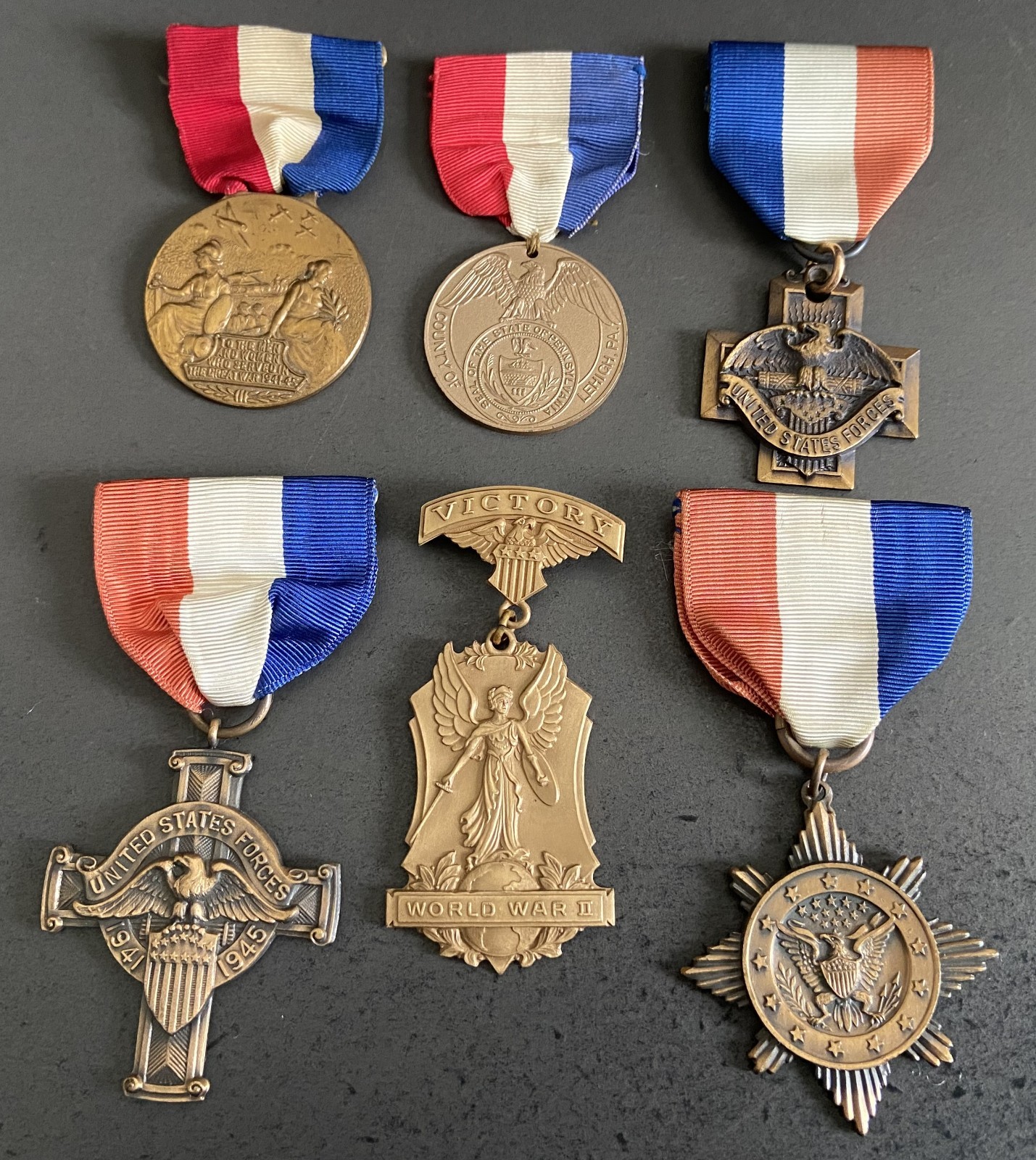 Nice Collection of 6 Scarce WW2 Pennsylvania Local Town Service Victory Medals Nice Collection of 6 Scarce WW2 Pennsylvania Local Town Service Victory Medals