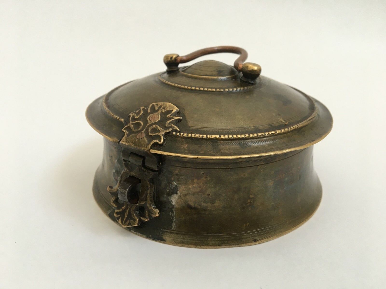 1930\'s Old Brass Handcrafted Fine Quality Jewelry Box Collectible Decorative
