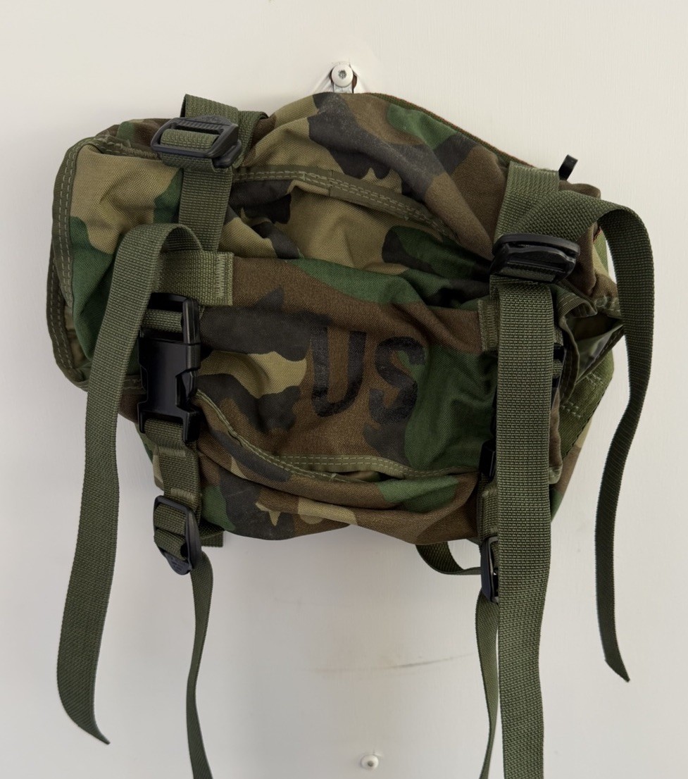 US Military Field Pack Training Bag Woodland Camouflage 1997 C.R. Daniels