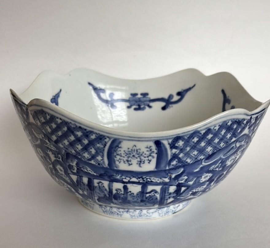 Williams Sonoma Vintage Asian Chinese Blue & White Large Porcelain Bowl 10”