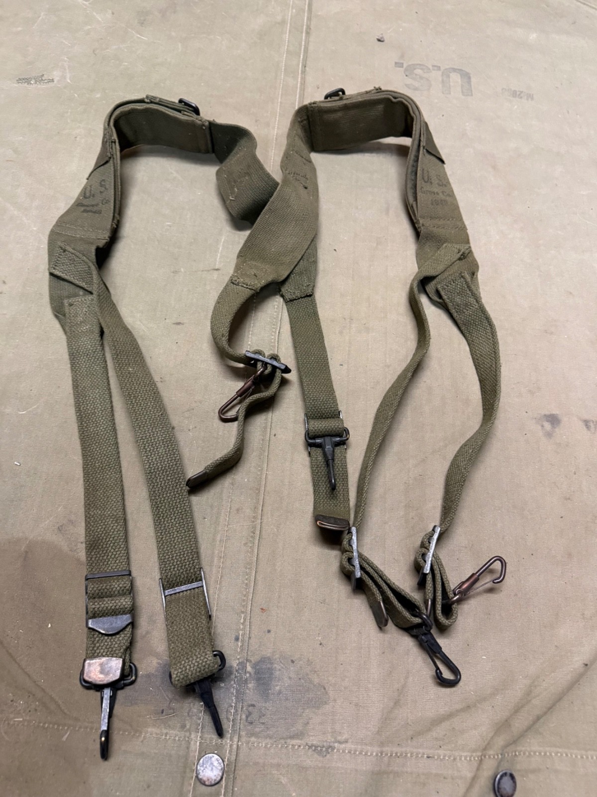 ORIGINAL WWII US ARMY M1945 INFANTRY COMBAT FIELD EQUIPMENT SUSPENDERS-1946