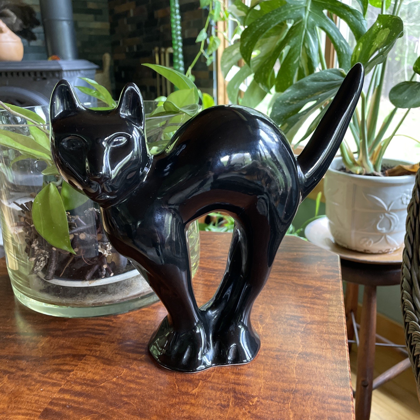 Vintage MCM McCoy Black Arched Scaredy Cat Ceramic Figure