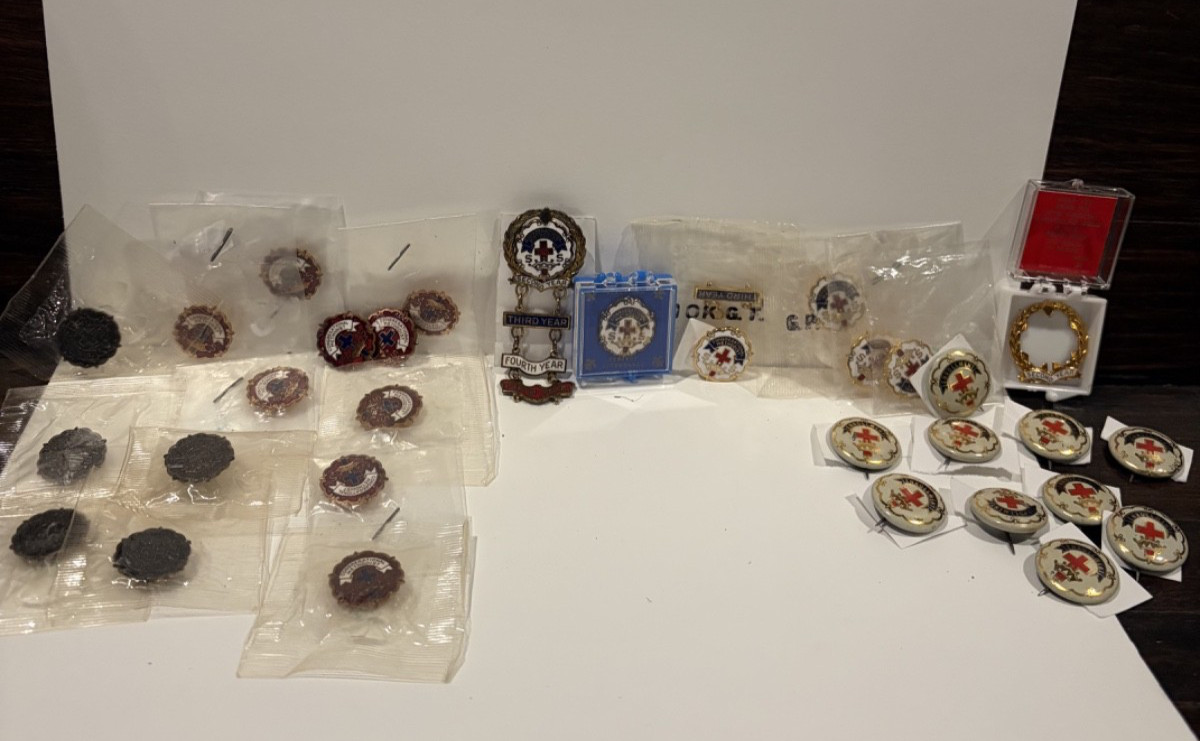 Lot Karatclad HGE & 10K GF Vintage Little's Cross & Crown Sunday School Pins