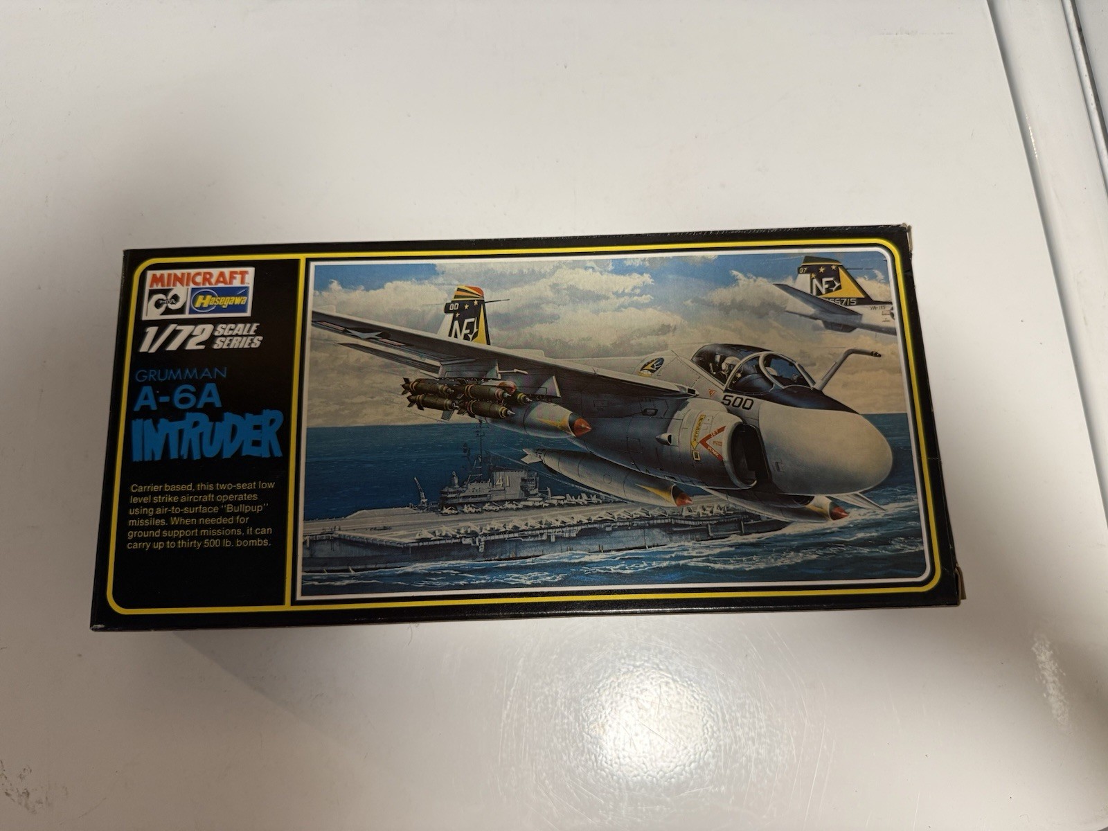 A6 GRUMMAN INTRUDER JET PLANE 1/72 HASEGAWA