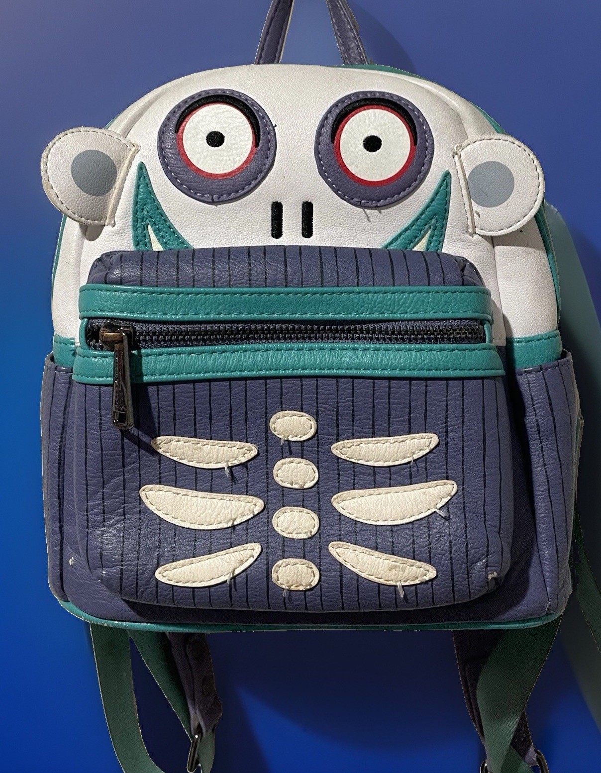 Disney Lounge Fly  Barrel Nightmare Before Christmas Halloween Mini Backpack