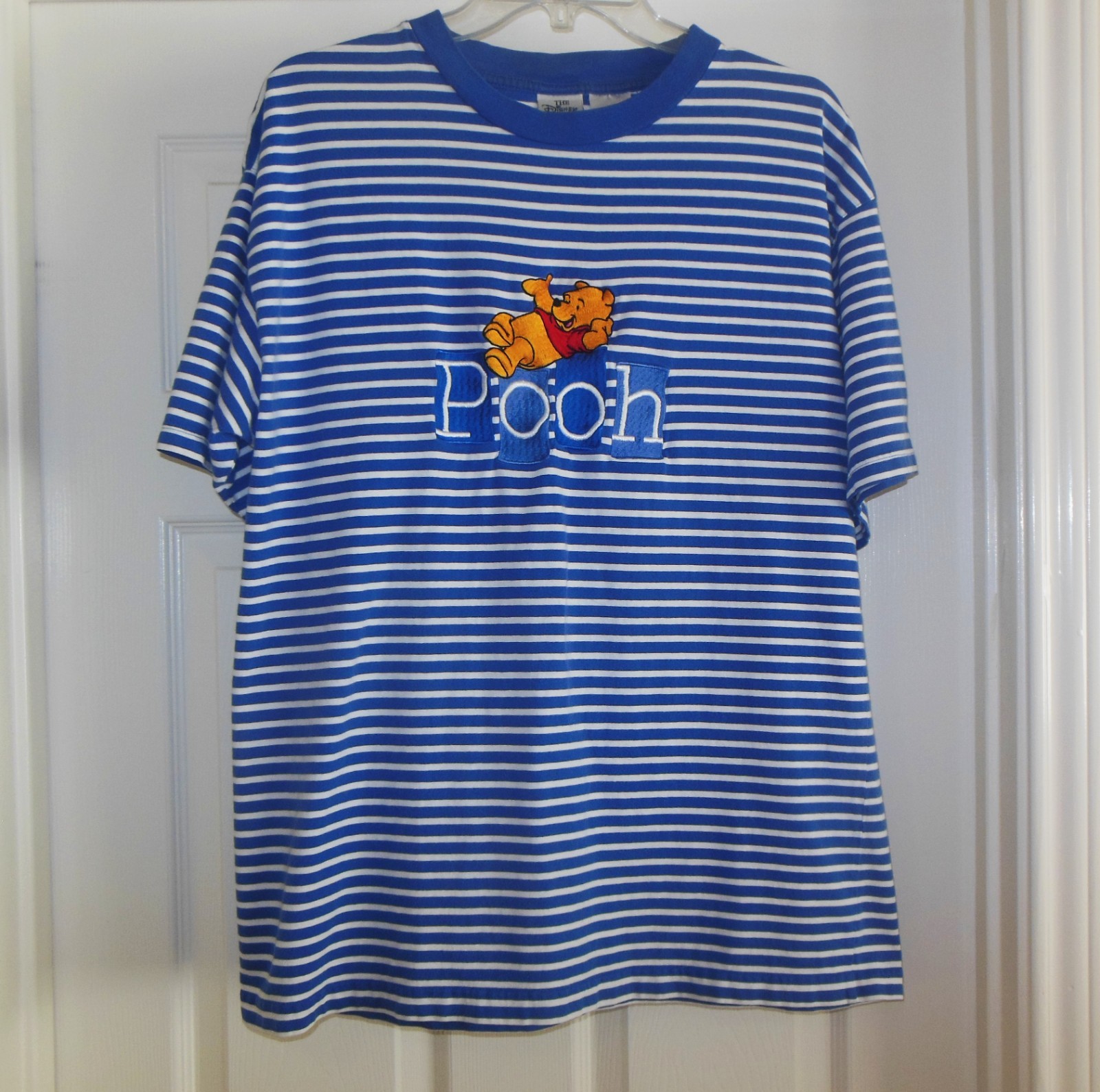 Vintage 90s Disney Winnie the Pooh Embroidered T-Shirt Large