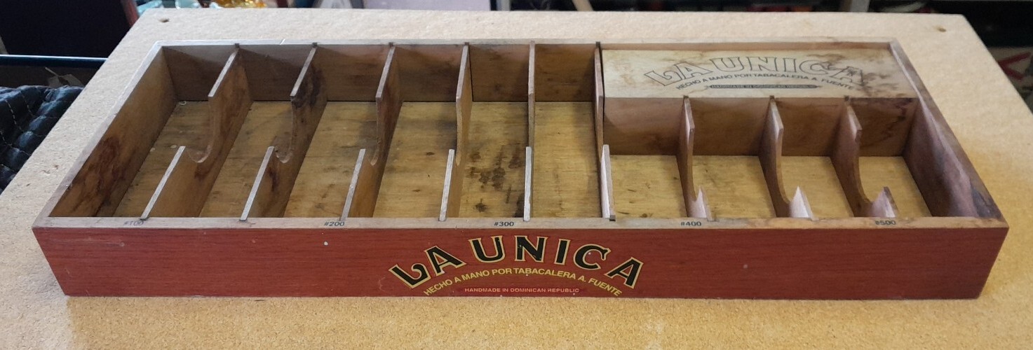 La Unica Handmade Tabacalera A Fuente Cigar Tobacco Store Wood Display Box 26