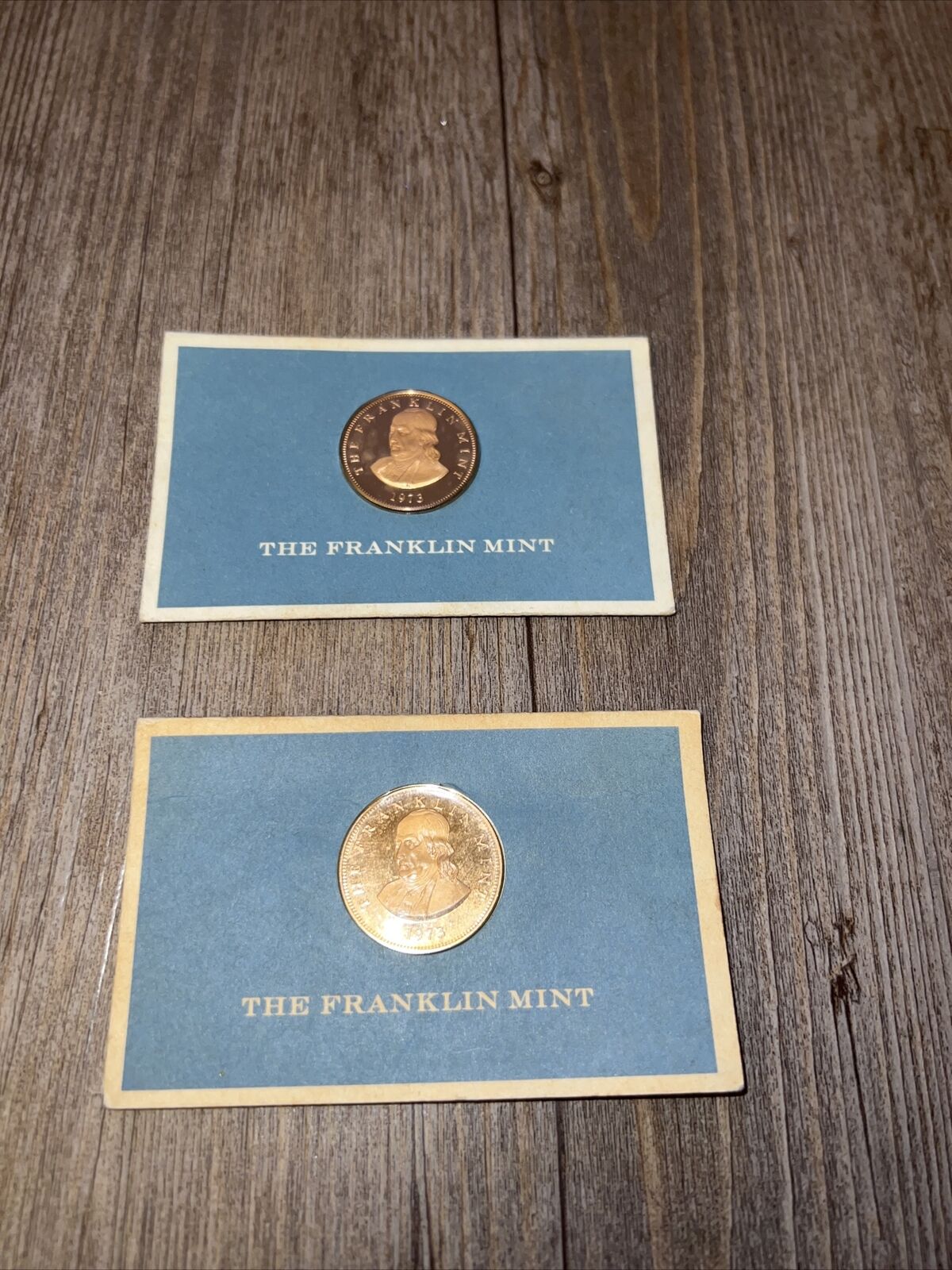 THE FRANKLIN MINT. with BEN FRANKLIN COIN BUSINESS CARD VINTAGE 1970\'s Lot Of 2