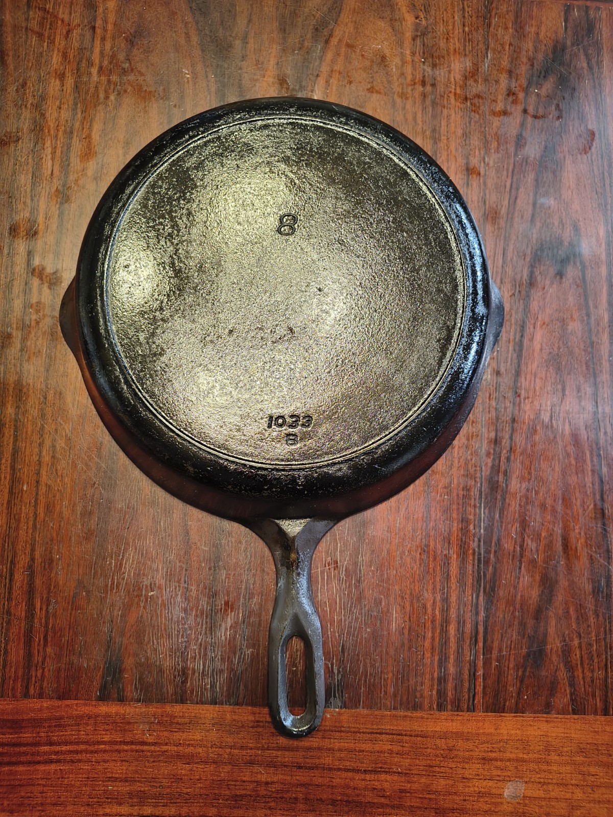 Griswold Iron Mountain #8 1033B Cast Iron Skillet Sits Flat 10.5 In Double Spout