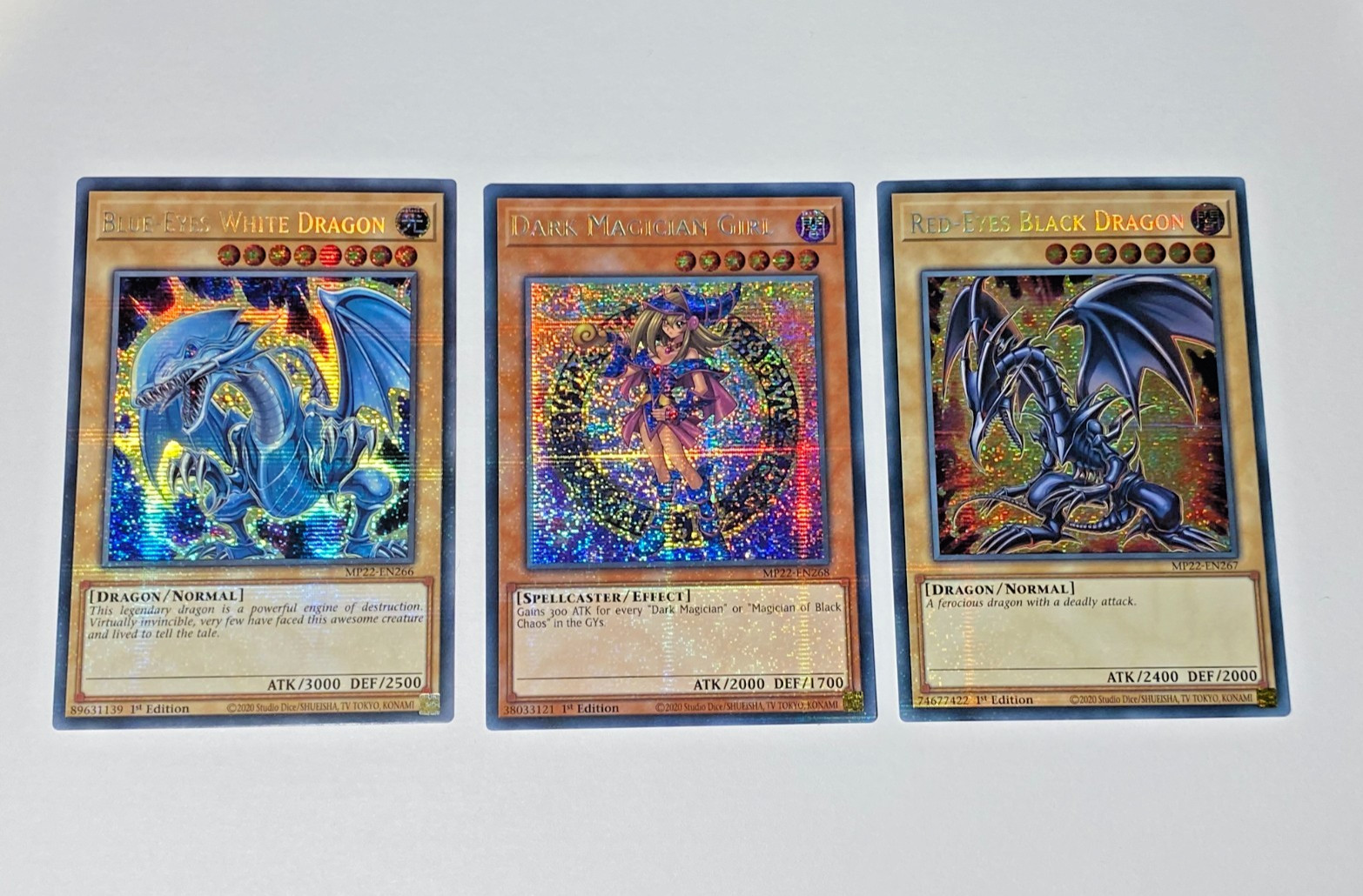 Yugioh / Blue-Eyes W. Dragon, Red Eyes B. Dragon, Dark Magician Girl / 3x Cards