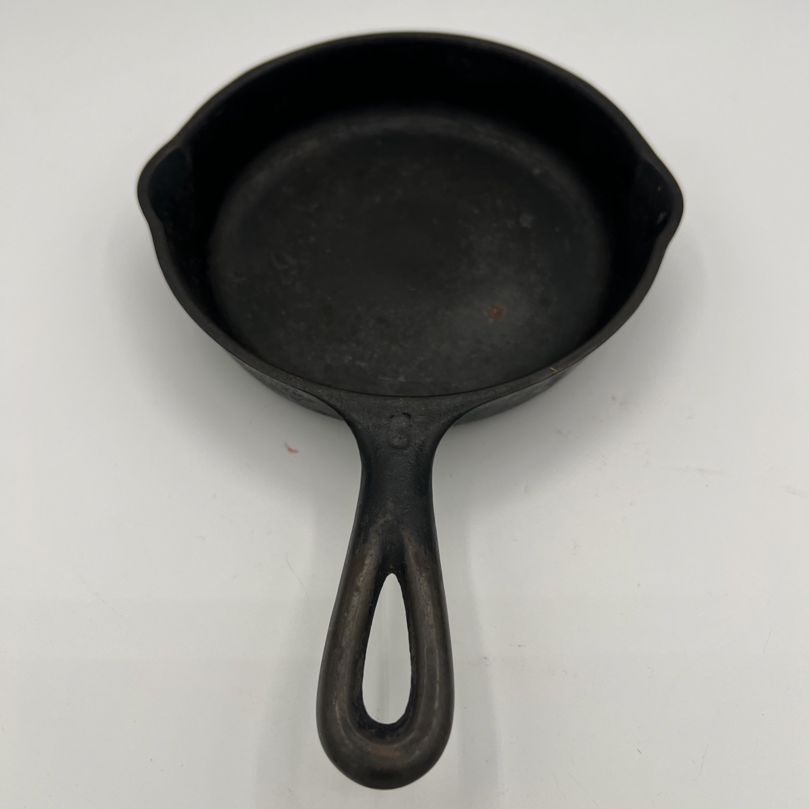1935-1959 Vintage Wagner Ware Sidney 0 Cast Iron Skillet 1053L 6 Inches
