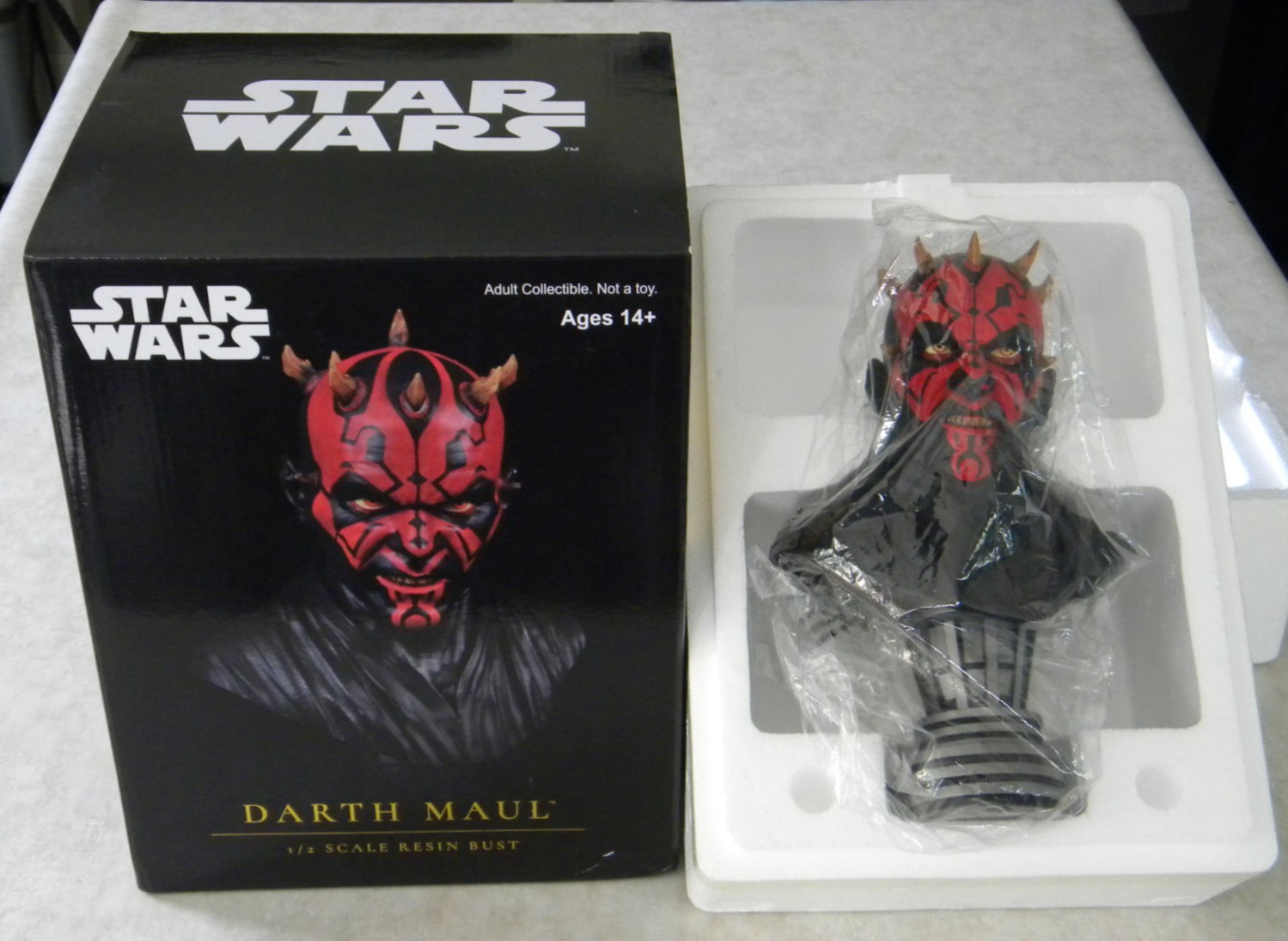Gentle Giant Star Wars Legends Darth Maul 1/2 Scale Bust NEW