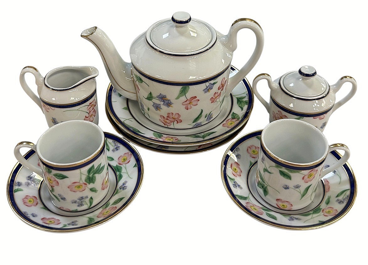 TIFFANY & CO GARDEN PARTY TINY TEA FOR 2 TEAPOT DEMITASSE CREAMER SUGAR PLATES
