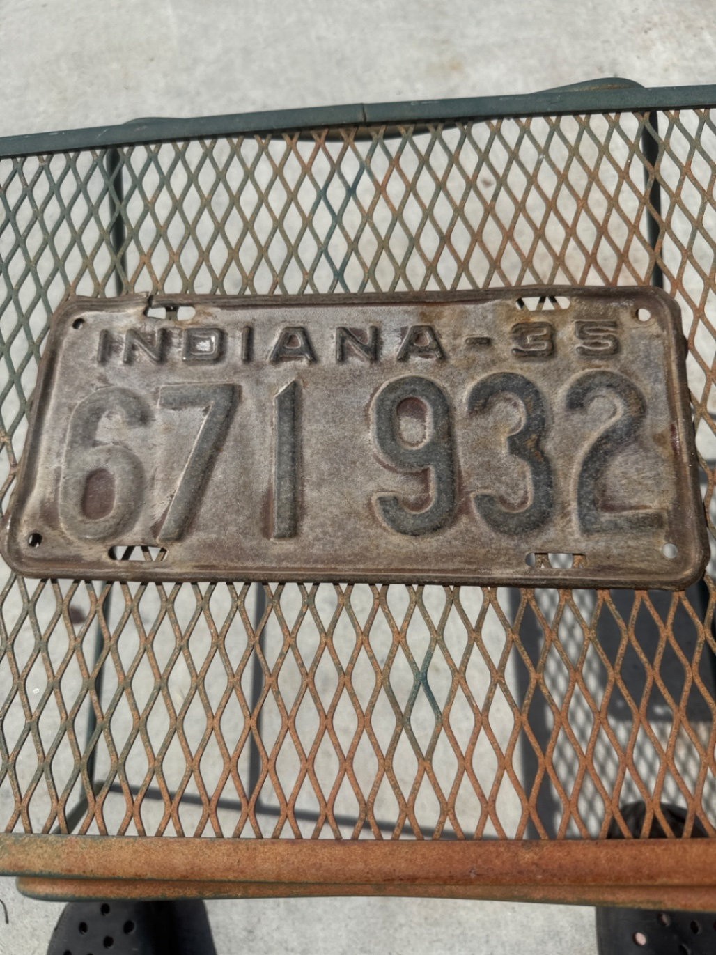 Vintage 1935 Indiana License Plate 671-932