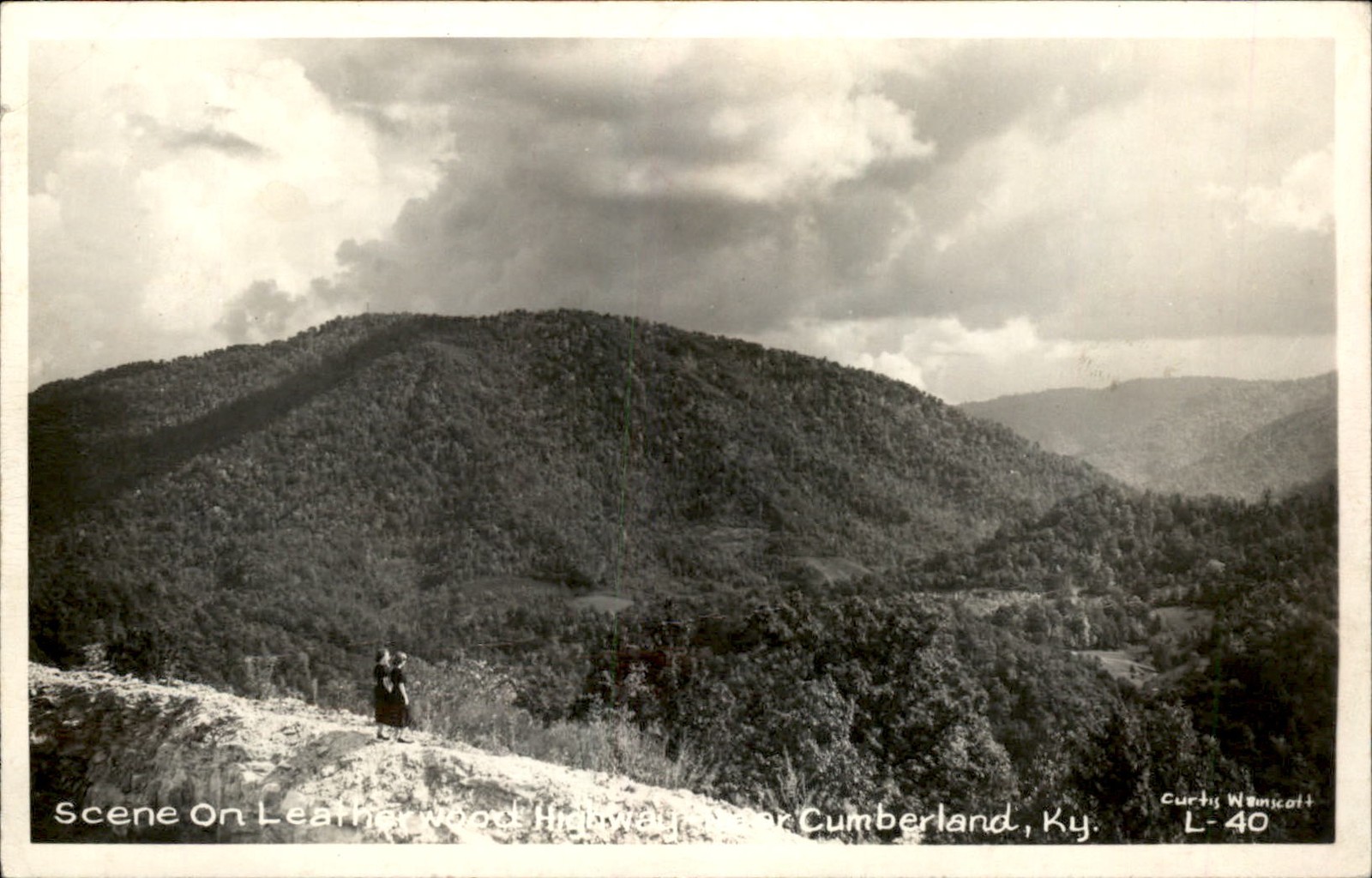 Cumberland KY Scene on Leatherwood Highway c1940s-50s Real Photo Postcard