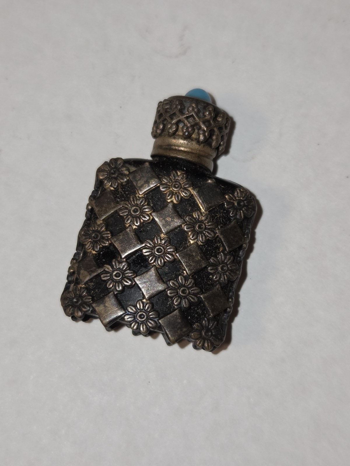 VINTAGE FRENCH AMETHYST PERFUME BOTTLE PETIT FLACON BY MAISON ARPAR