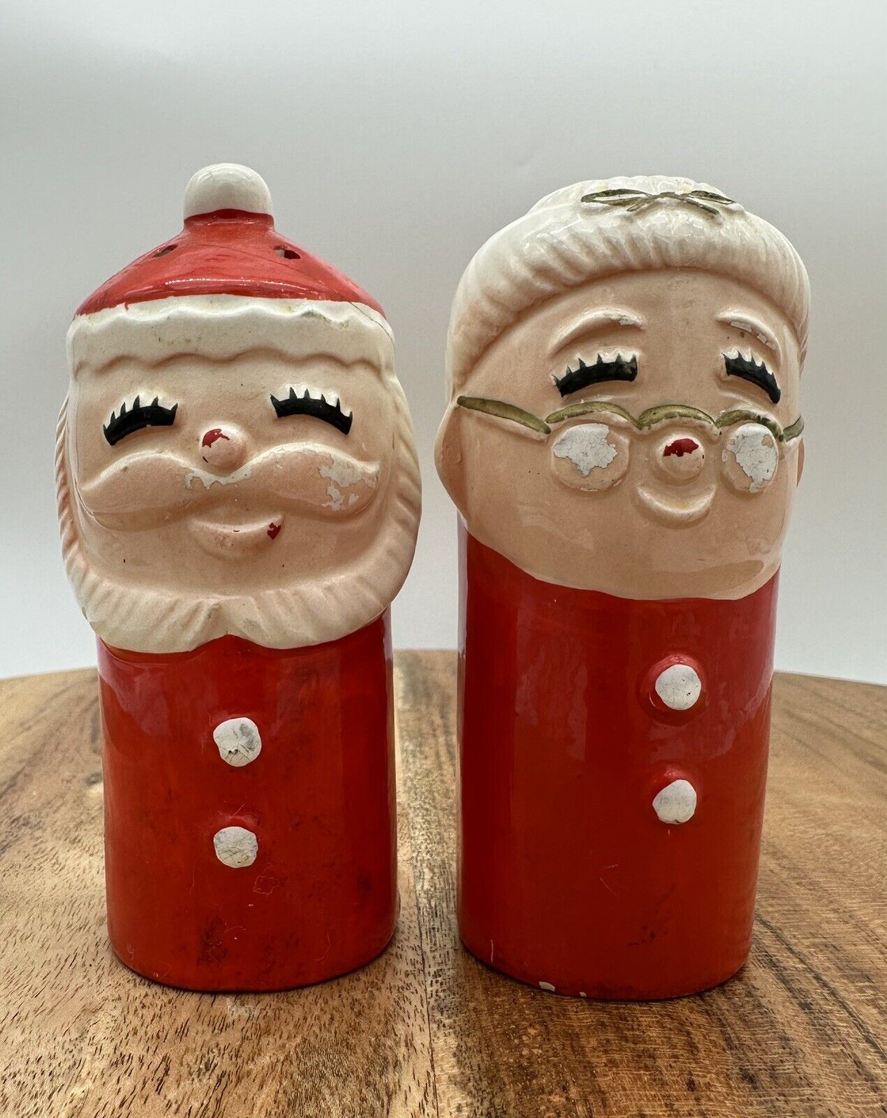 Vintage Narco Japan Santa Claus & Mrs Claus Salt & Pepper Shaker- See Pictures
