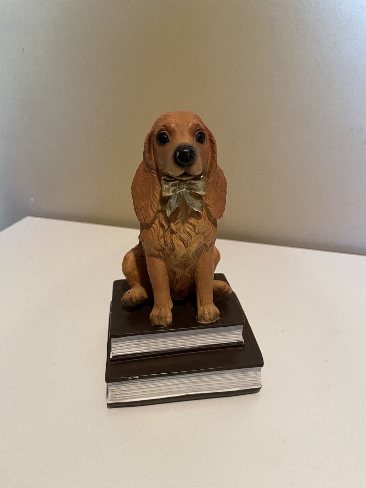 Cocker Spaniel Figurine Sitting On Top of Books Dog Statue Cocker Spaniel Figurine Sitting On Top of Books Dog Statue