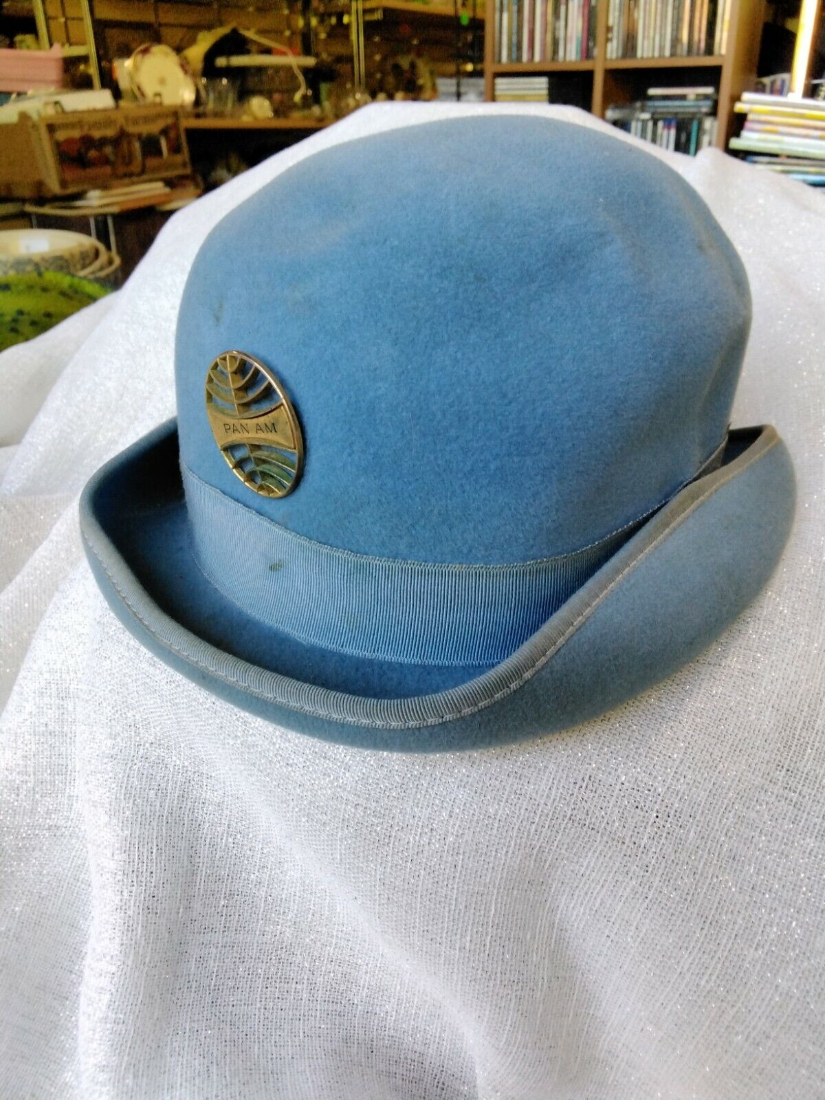 Pan Am VTG Stewardess Blue Hat * WITH BADGE sz 22 Borsalino w/ Hair Clips 