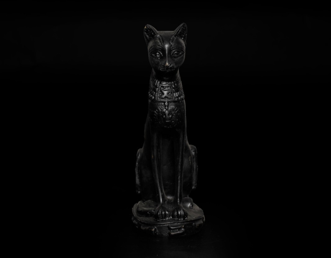 Authentic Ancient Egyptian Antique Rare Goddess Bastet Statue Figurine BC