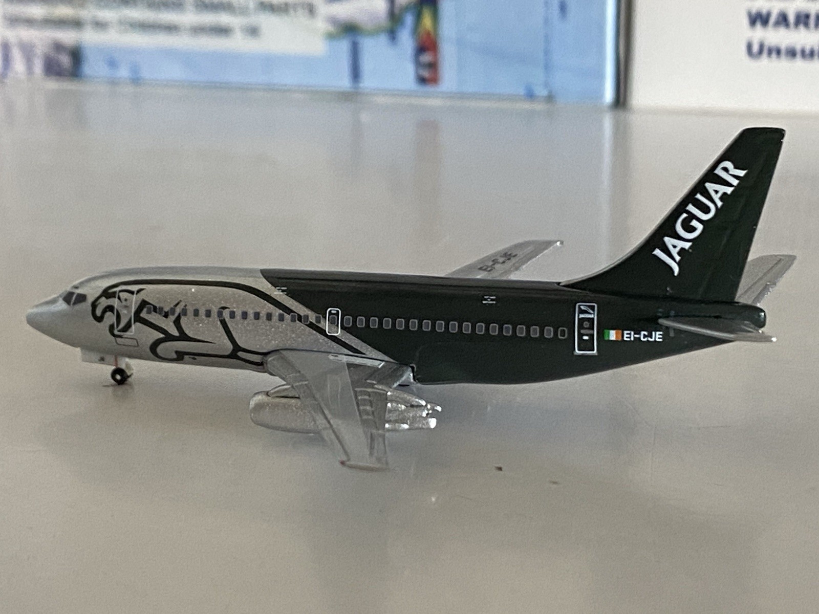 SMAC Seattle Model Ryanair Boeing 737-200 1:400 EI-CJE Jaguar like Aeroclassics