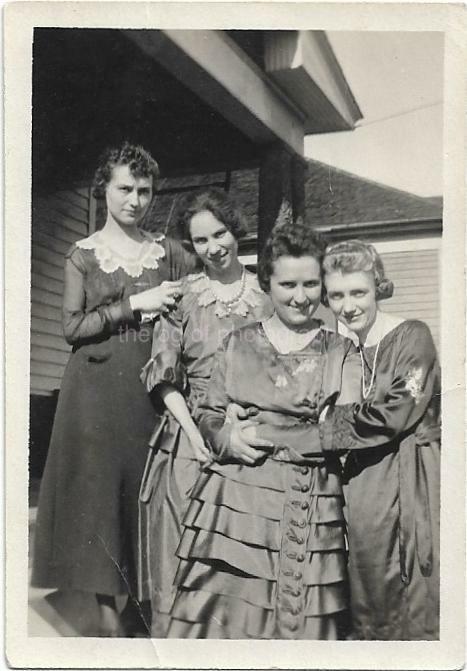 YOUNG WOMEN FROM BEFORE Antique FOUND PHOTO When They Were Young VINTAGE 02 16 A