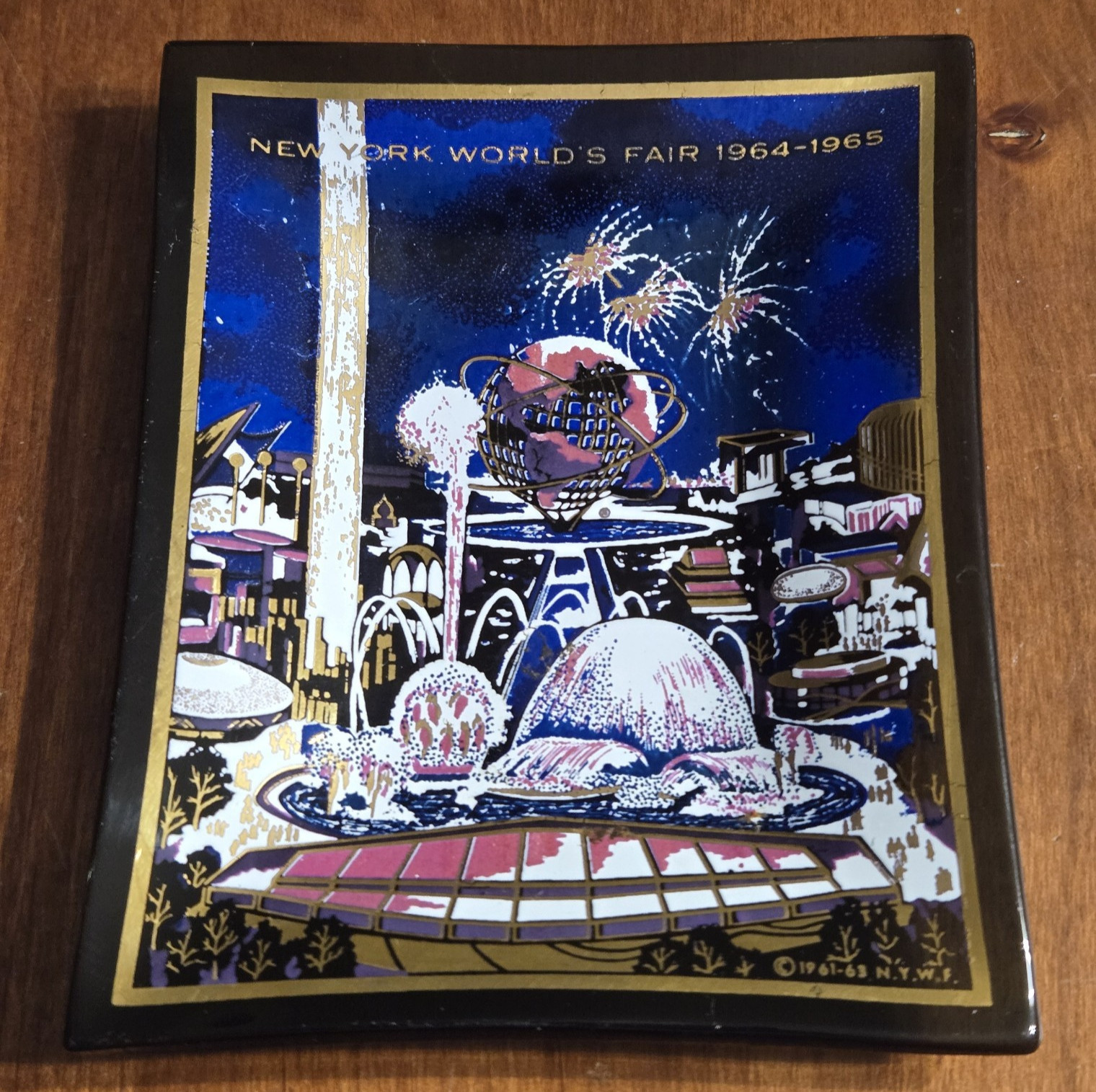 Vtg 1964-65 New York World's Fair Ashtray Trinket Dish Smoked Glass Convex Retro