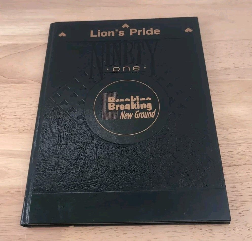 1990 Yearbook Lions Pride School Year Book La Moille Illinois