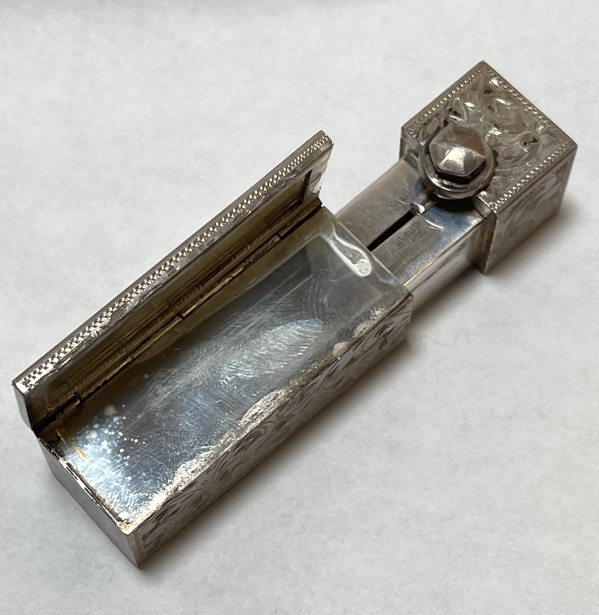 VTG 1930s 950 Sterling Silver Lipstick Holder Tube Case Mirror Floral Etched 50g